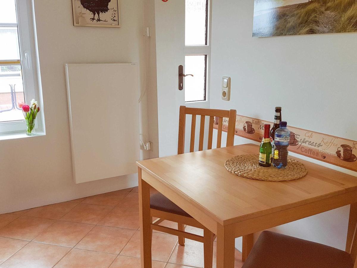 Ferienwohnung Im Roten Haus Stahlbrode Esterno foto